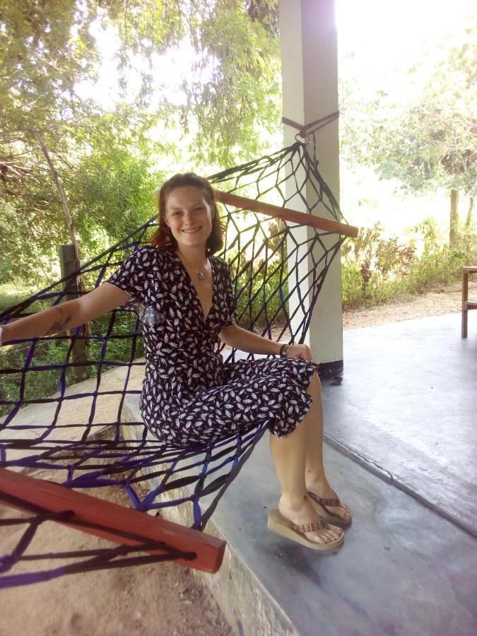 Three Little Birds Hotel แทนกาลเล ภายนอก รูปภาพ