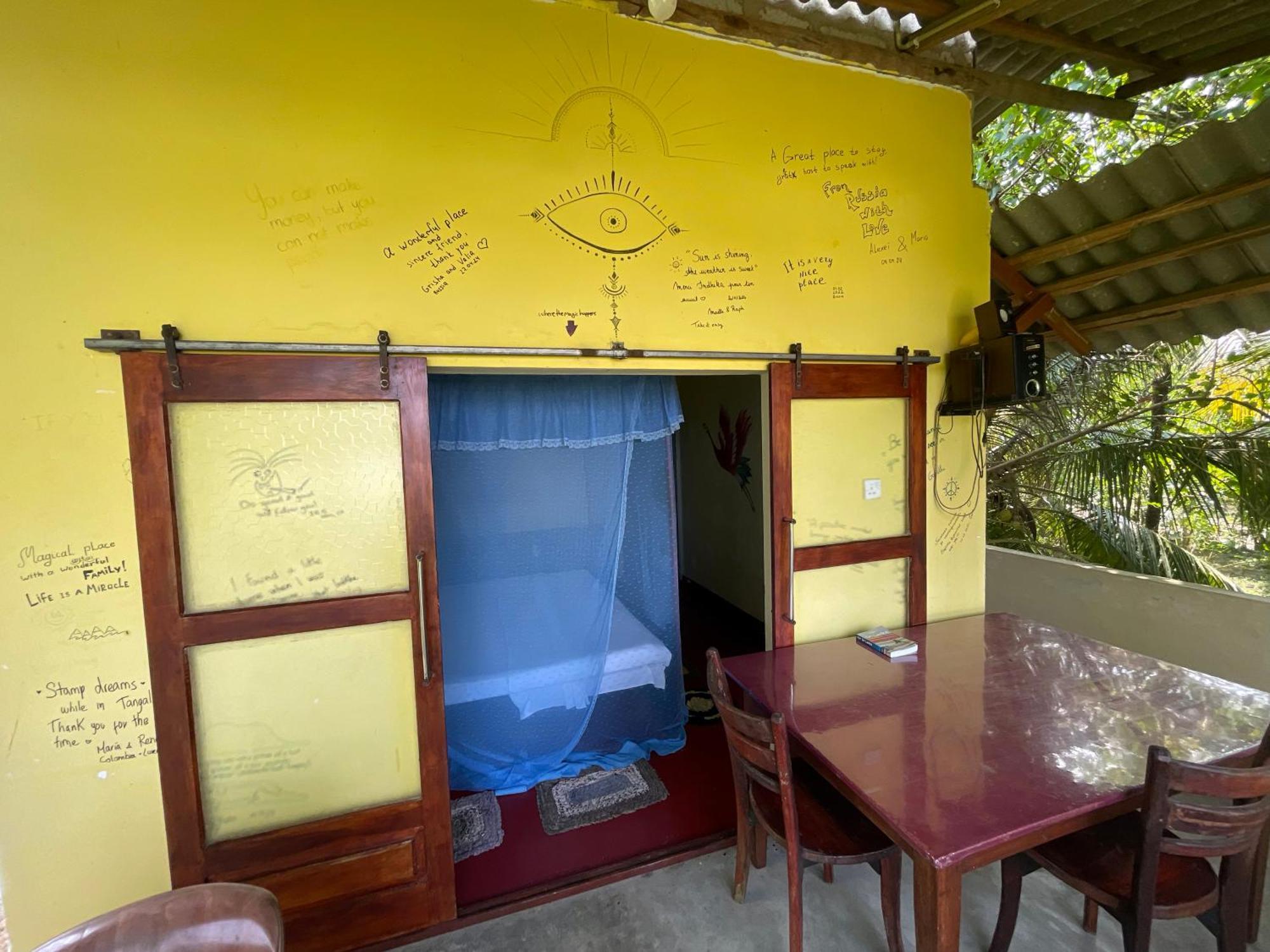Three Little Birds Hotel แทนกาลเล ภายนอก รูปภาพ