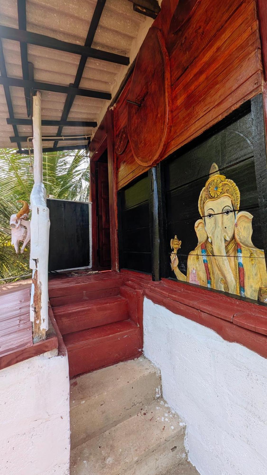 Three Little Birds Hotel แทนกาลเล ภายนอก รูปภาพ