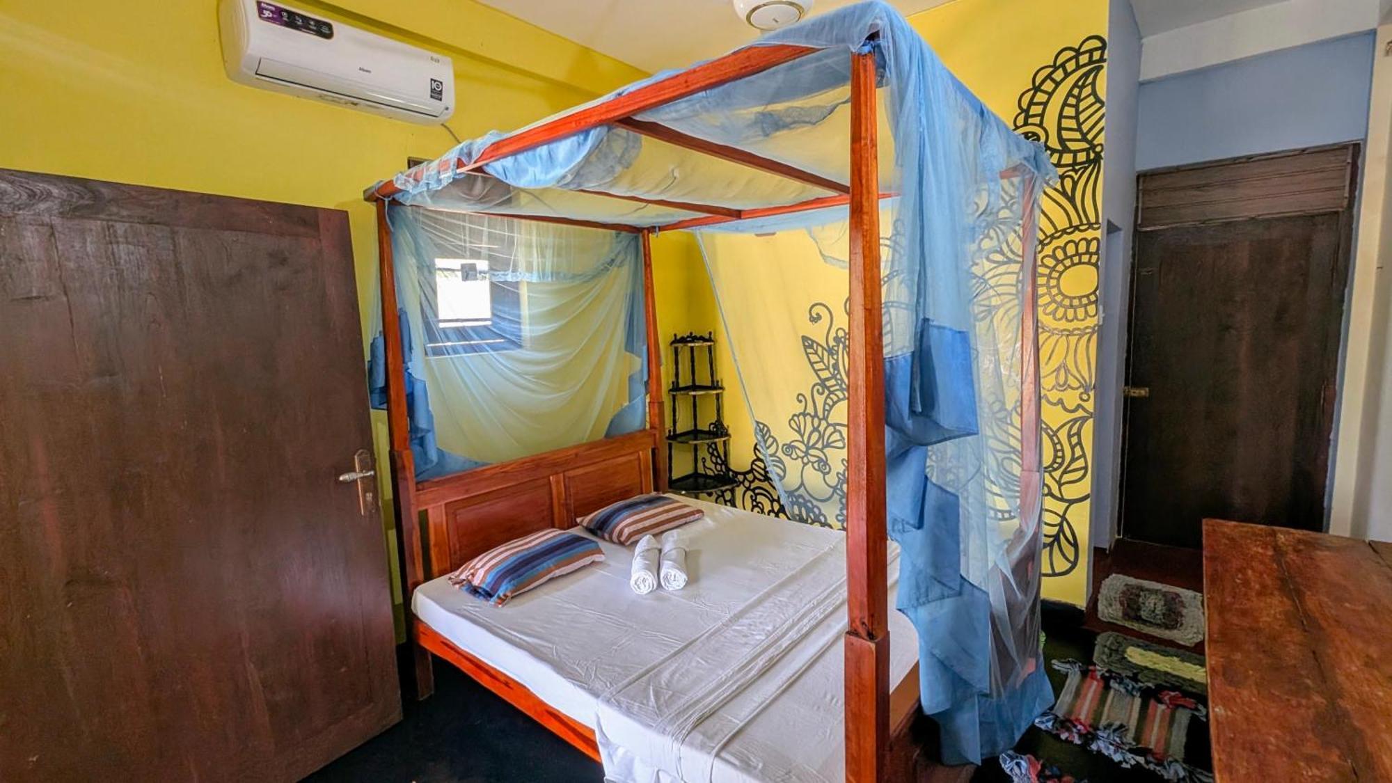 Three Little Birds Hotel แทนกาลเล ภายนอก รูปภาพ